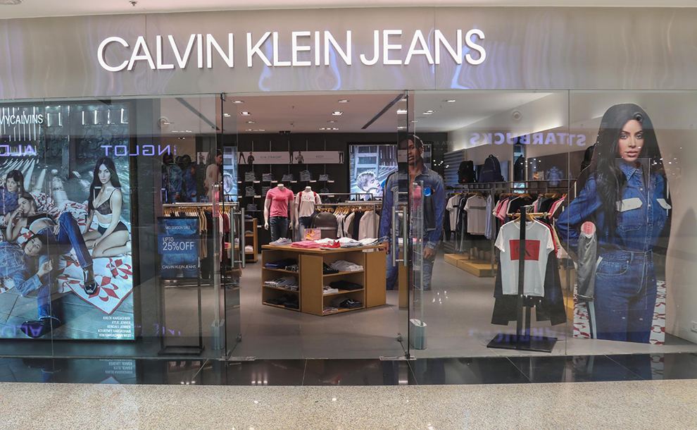 Calvin Klein, Malad - Unisex Wear - Mall Shopping Mall in